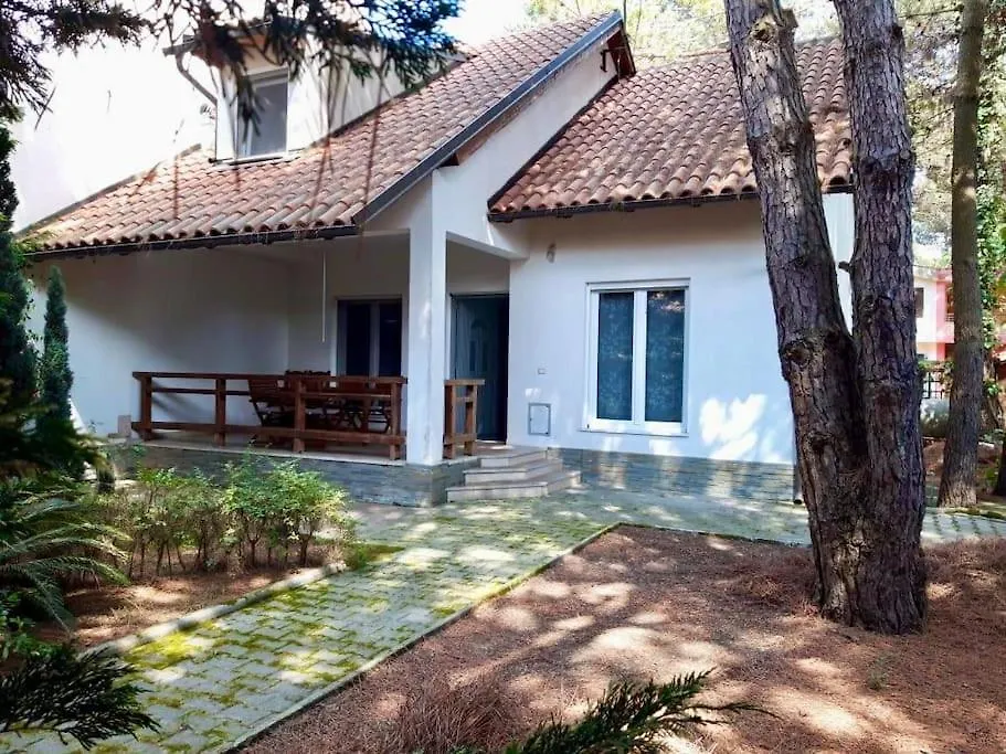 Beach Villa In Golem